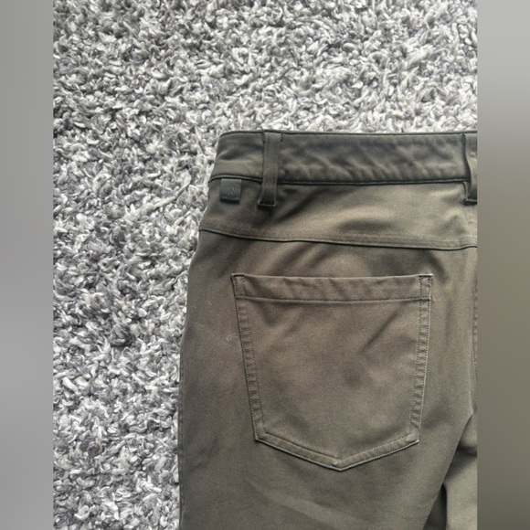 LULULEMON | men’s classic fit abc pant | size 31 - Picture 6 of 7